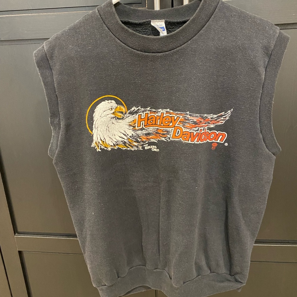 Vintage Harley Davidson cutoff sweatshirt. Size xl
